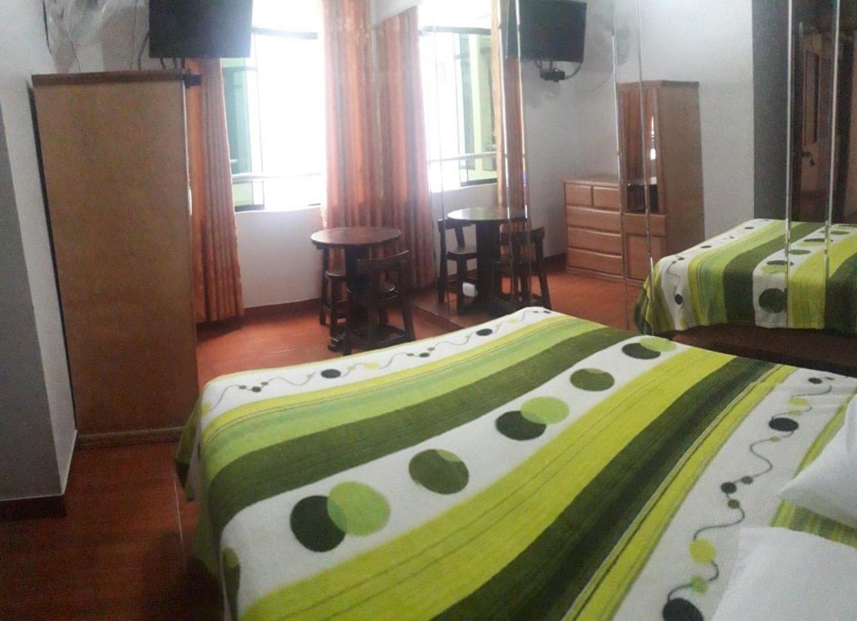 Hostal Suenos Lima Zewnętrze zdjęcie