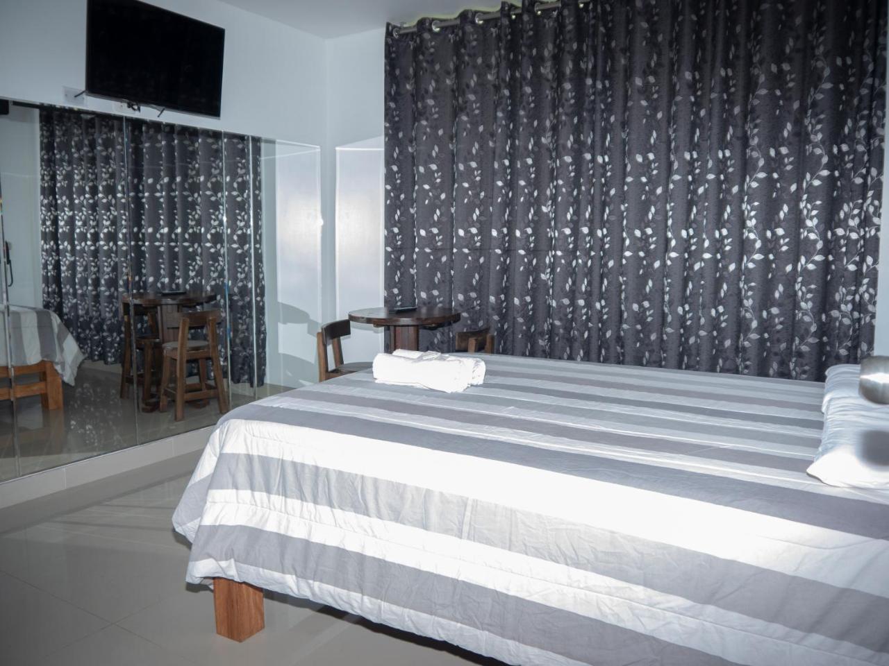 Hostal Suenos Lima Zewnętrze zdjęcie