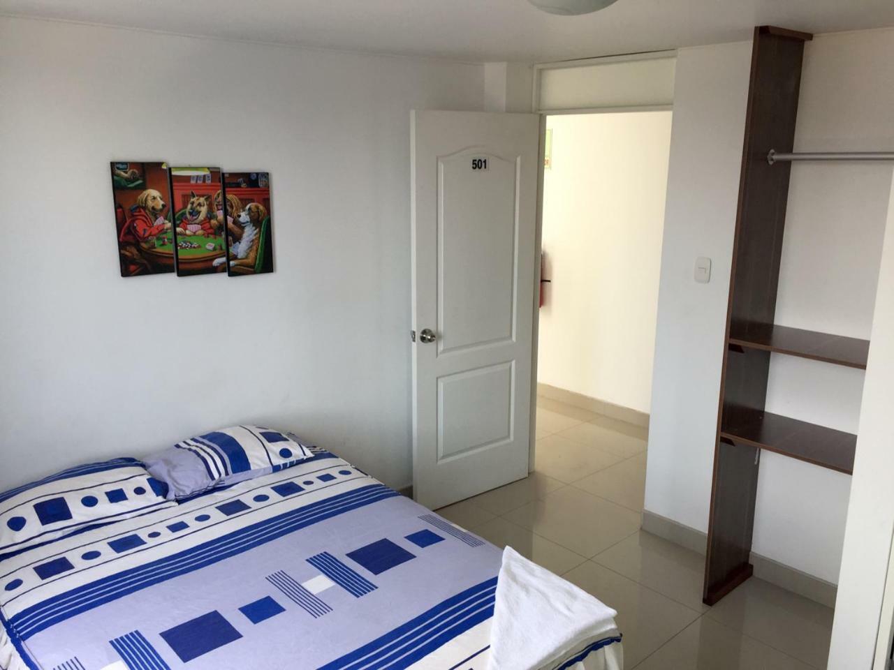 Hostal Suenos Lima Zewnętrze zdjęcie